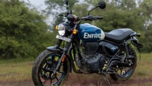 Royal Enfield Hunter 350: Bold Style Meets Power, 36.2 kmpl Mileage, Price from ₹1.50 Lakh