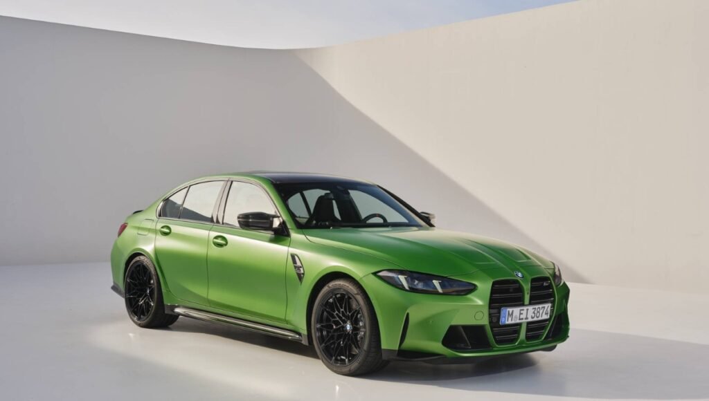 BMW 3 Series 2025: Luxury, Style, and Power with 13 kmpl Mileage at ₹72.85-73.95 Lakh