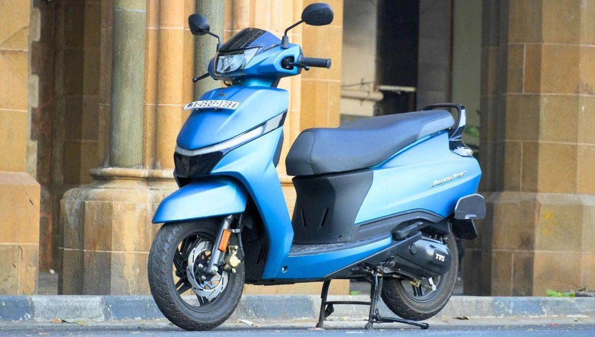 TVS Jupiter: Stylish, Comfortable And Reliable Ride 48 kmpl Mileage, Starting at ₹75,000