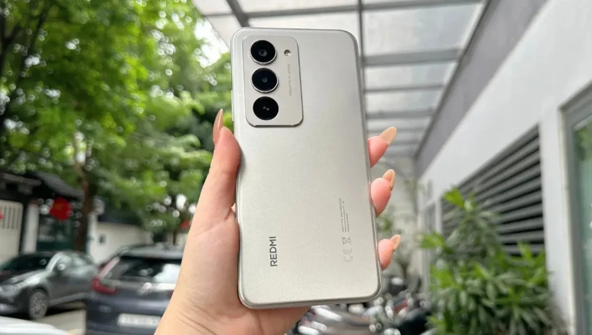 Xiaomi Redmi 15 4G Review: Price, Specs, Battery Life, and Camera Features 2025