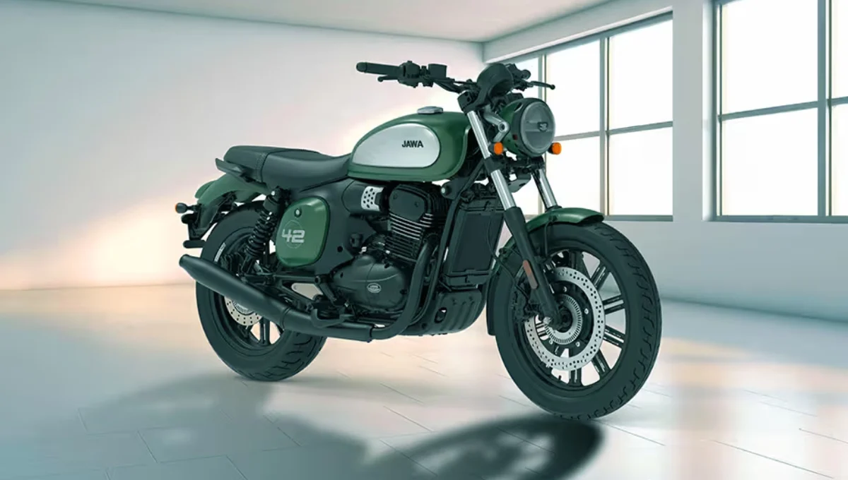 Jawa 42: Classic Retro Style Meets Modern Tech Mileage 35 km/l, Price ₹2.00–2.15 Lakh