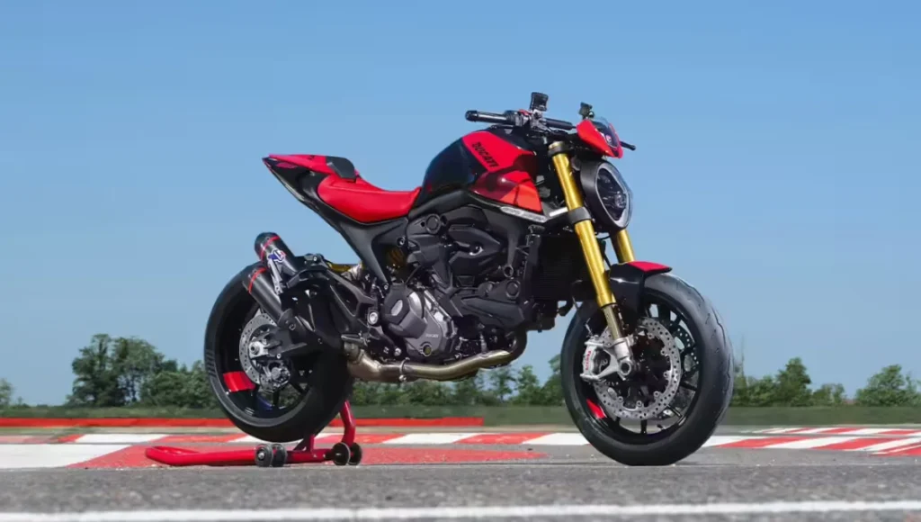 Ducati Monster: The Ultimate Sports Naked Bike with 18.9 kmpl Mileage and Price Starting at ₹12.95 Lakh
