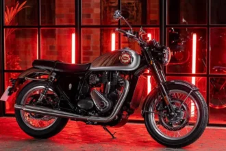 BSA Gold Star: Stylish Cruiser with 25 kmpl Mileage and Powerful 652cc Engine