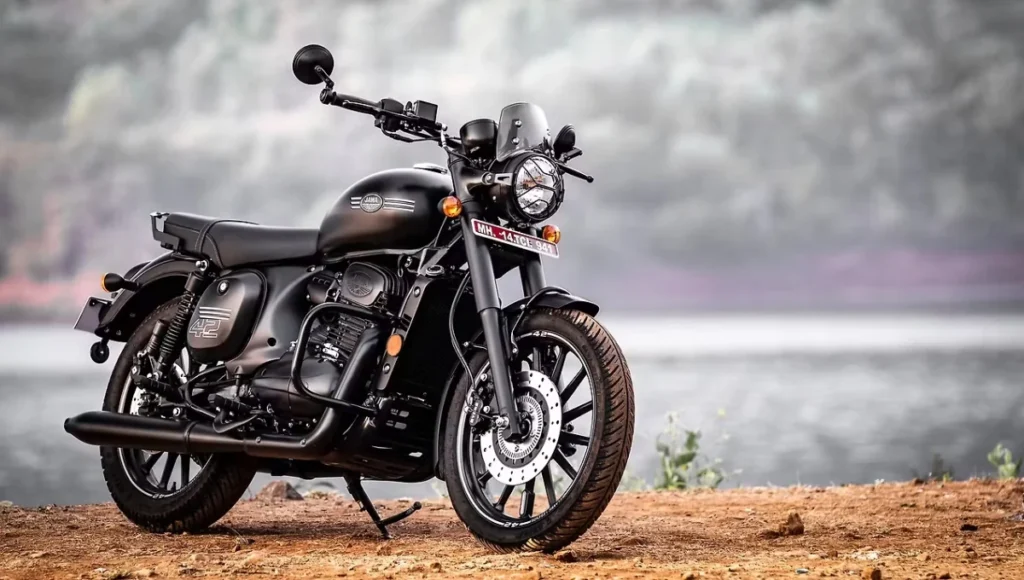 Jawa 42: Classic Retro Style Meets Modern Tech Mileage 35 km/l, Price ₹2.00–2.15 Lakh