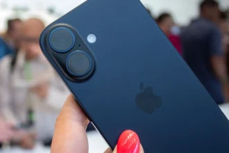 Apple iPhone 17 Review 2025: Features, Camera, Display, Battery and Performance
