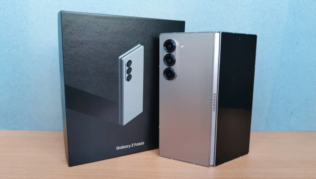 Samsung Galaxy Z Fold6 Review: Foldable Smartphone with Advanced Display and Camera