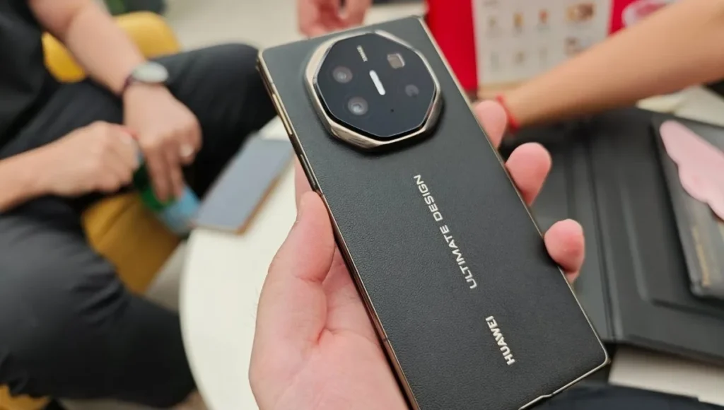 Huawei Mate XTs Ultimate with Foldable Display, Triple Camera, and Price Details