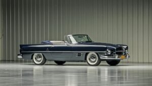 Dual-Ghia 1958: The Hollywood Icon That Blended Italian Beauty with American Muscle