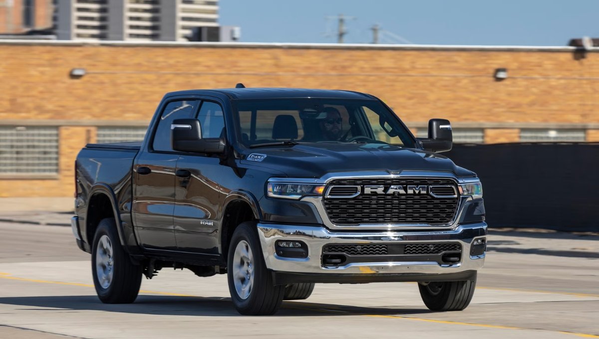 Ram SUV 2028: The Truck King Turns Luxurious, Powerful Petrol and Hybrid Variants Coming Soon