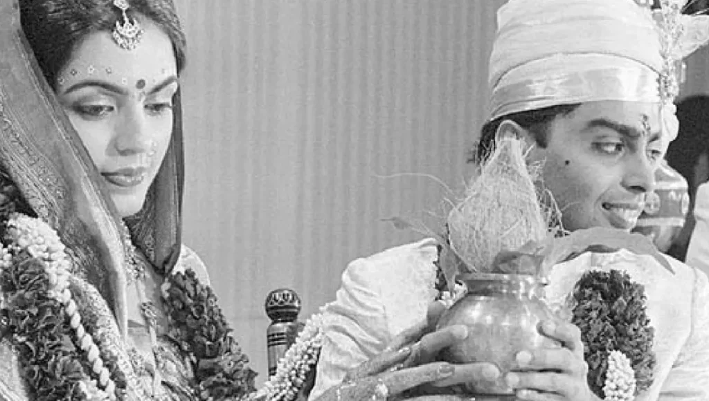 Mukesh Ambani Success Story: India's richest man, is a role model for every Indian today. But his story isn't just about wealth or business,