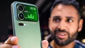 Xiaomi 17 Pro Max Hands On Review: Dual OLED Screen, iPhone 17 Competitor Unveiled