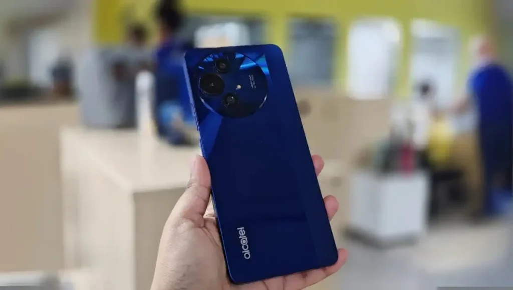 Alcatel V3 Ultra: Stylish Smartphone with Powerful Performance, Stunning Display, and Long Battery