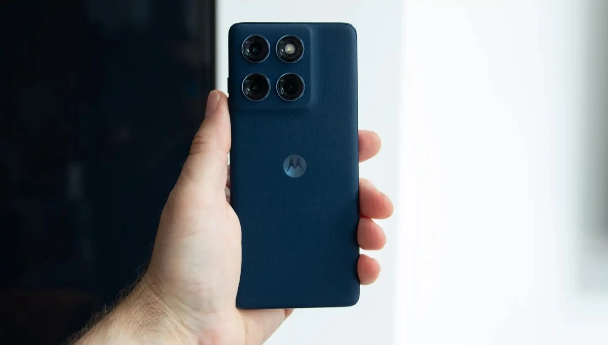 Motorola Edge 60: Premium Design, Triple Camera, 5500mAh Battery and Fast 68W Charging