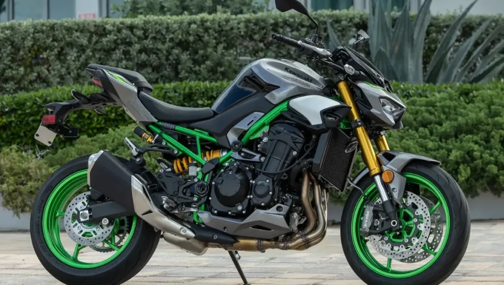 Kawasaki Z900 2025 Review: Unmatched Power and Style of the Ultimate Streetfighter
