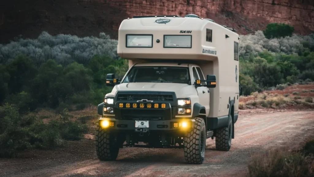 EarthRoamer SX 2.0 And LTx: Million-Dollar Off-Road Campers That Feel Like a Five-Star Hotel on Wheels