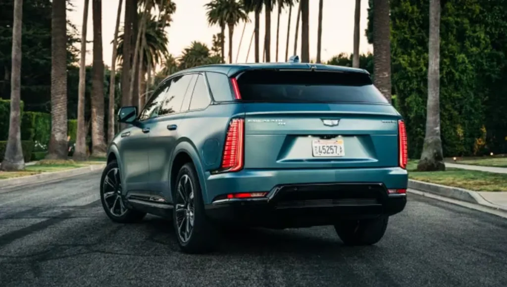 GM Super Cruise 2028: Experience Hands-Free, Eyes-Off Driving in the All-New Cadillac Escalade IQ