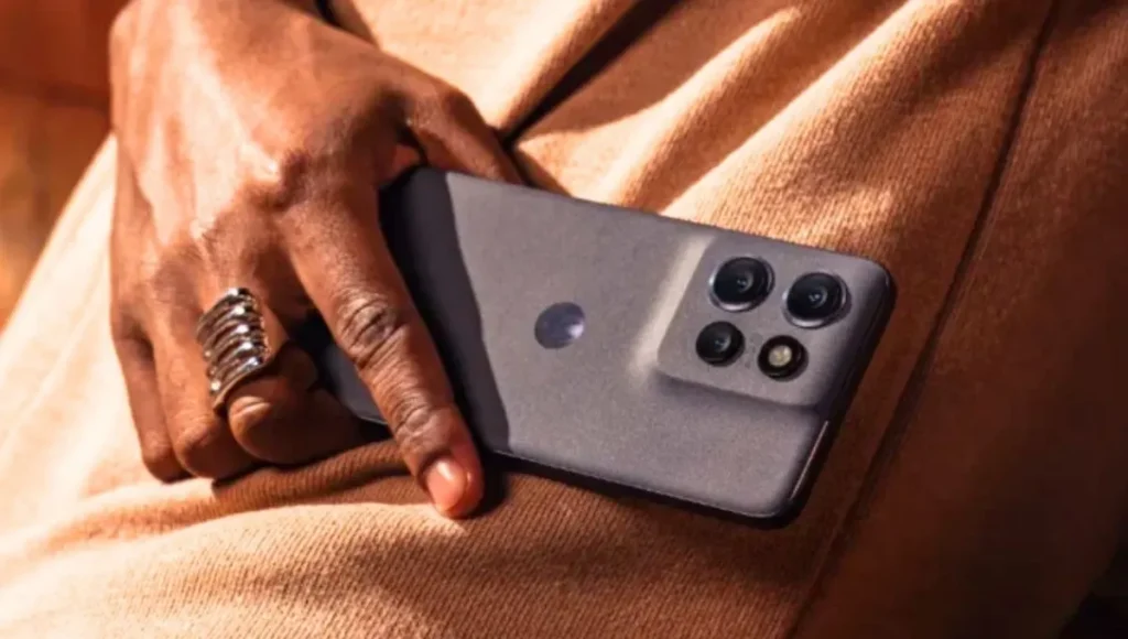 Motorola Edge 60 Neo Review: Premium Design, Powerful Performance, and Durability