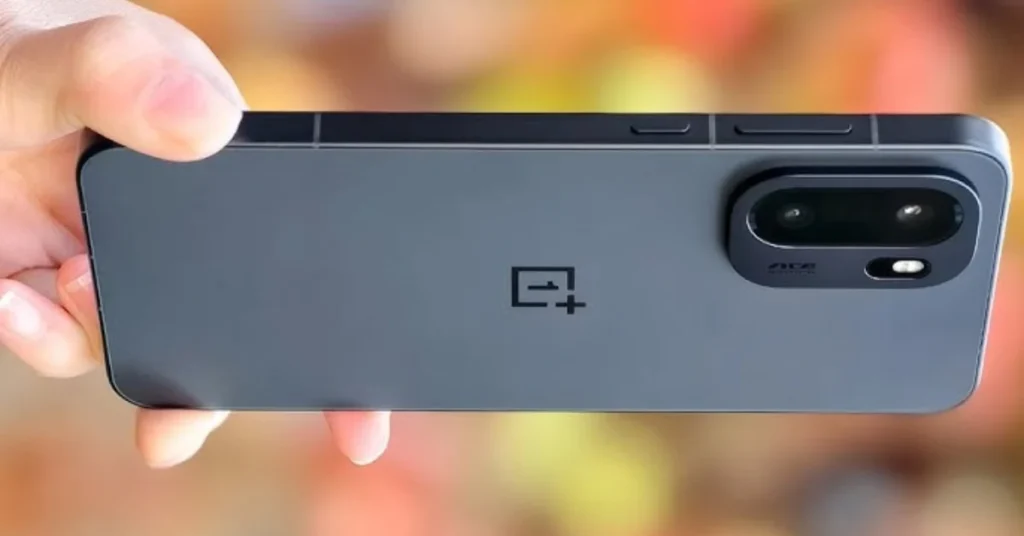 OnePlus Ace 6 Review 2025: 7800mAh Battery, 165Hz Display, Premium Features