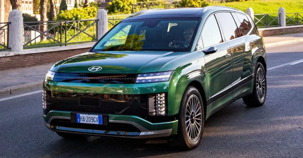 Hyundai Ioniq 9 Off-Road Concept: Where Electric Luxury Meets Adventure